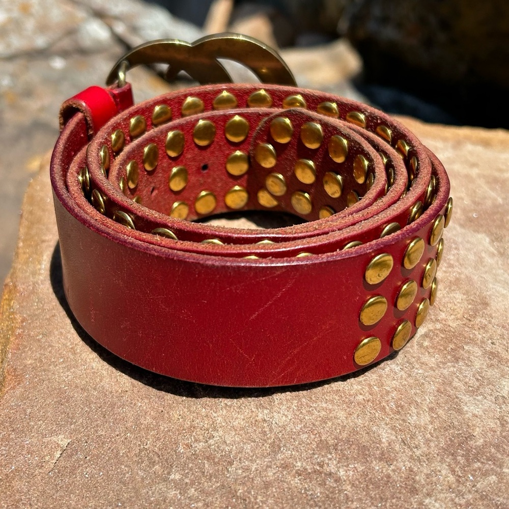 RARE GUCCI MARMONT GG LOGO RED LEATHER STUDDED BELT - Picture 8 of 11